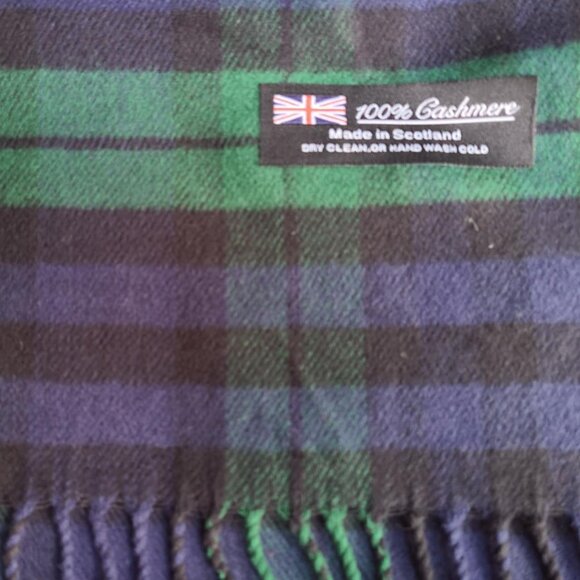 100% Cashmere Blue Green Tartan Scarf made in Scotland NEW! - Picture 1 of 8